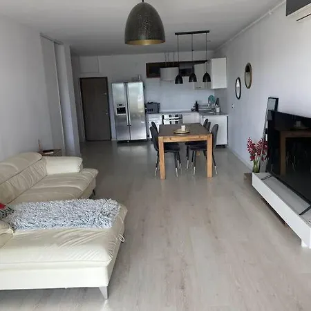 Cozy Modern In The Heart Of Nature, Outdoor Terrace, Free Parking Apartment Cluj-Napoca